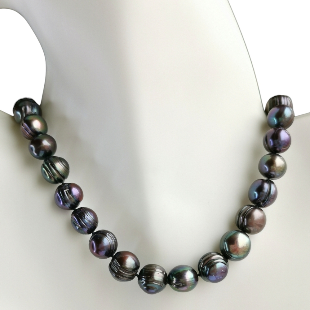Tahitian Black Pearl necklace 18 Inches 🆕 Baroque